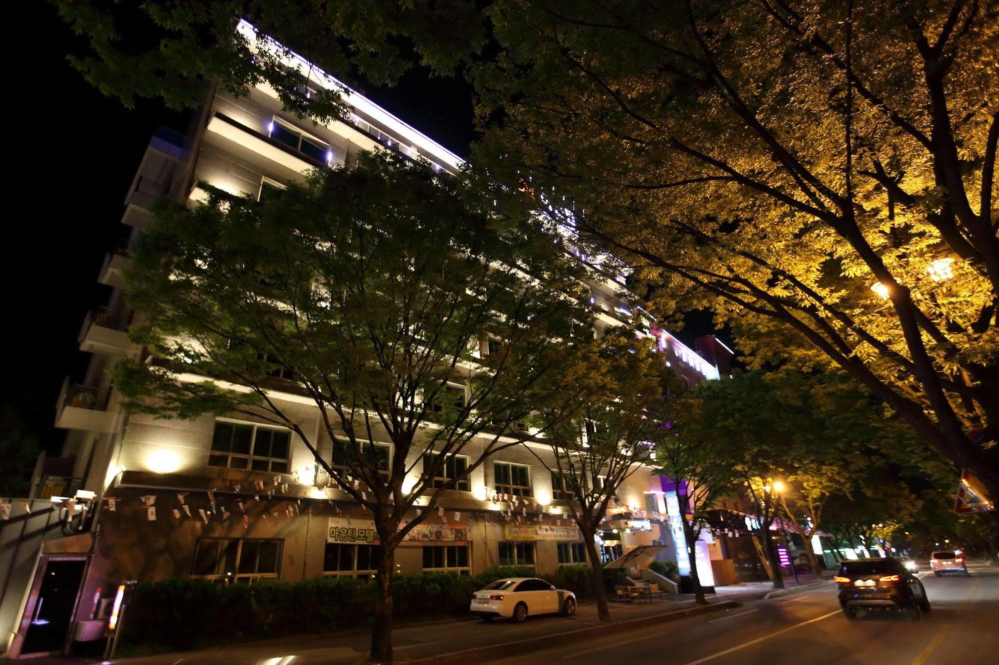River Hotel Namwon ภายนอก รูปภาพ