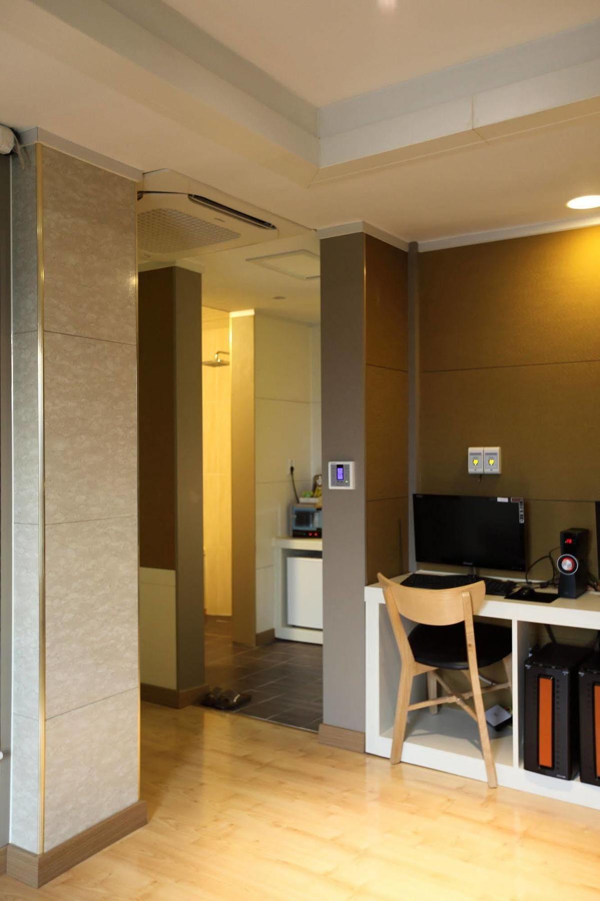 River Hotel Namwon ภายนอก รูปภาพ